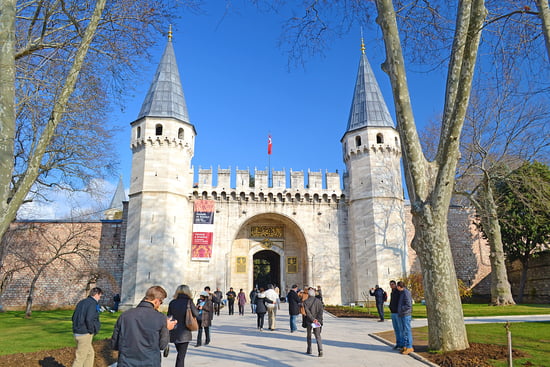Ingresso storico del Palazzo Topkapi a Istanbul